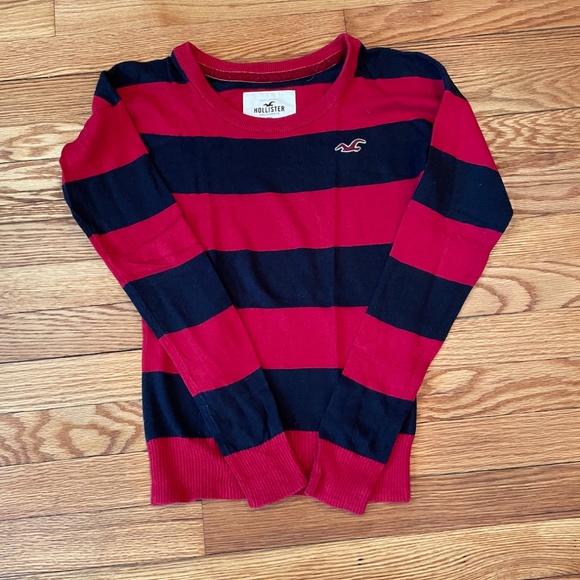 Red & Black Sweater - Picture 1 of 3